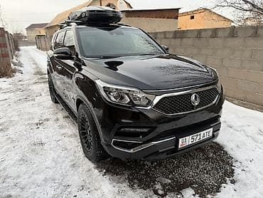 дом на колосах: Dongfeng : 2018 г., 2.2 л, Автомат, Дизель, Внедорожник — 1