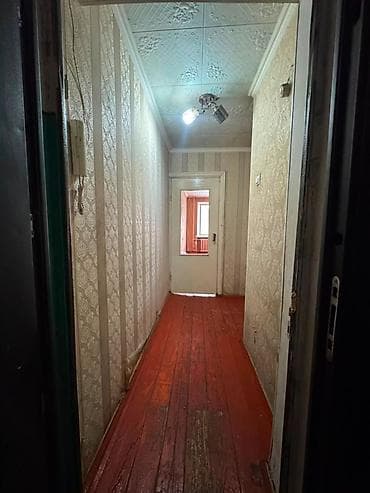 ош базар кв: 2 комнаты, 43 м², Ошский рынок / базар Индивидуалка, 2 этаж, Требуется ремонт — 10