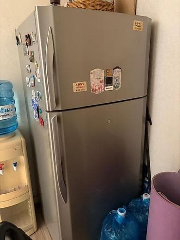 be quiet: Холодильник Sharp, Двухкамерный — 1