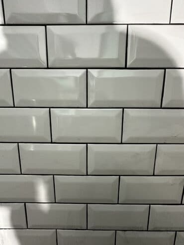 продать банки: Услуги профессиональной укладки плитки и керамогранита - Плиточные — 9