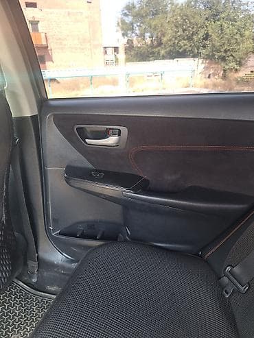 Toyota Camry: 2015 г., 2.5 л, Автомат, Бензин, Седан — 10