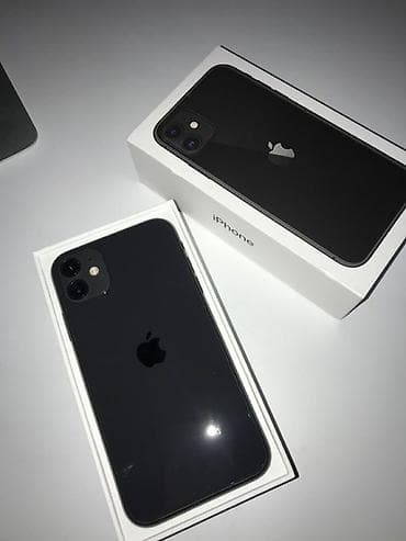 Apple iPhone 11, цвет черный (Black). Комплектация на фото: смартфон и