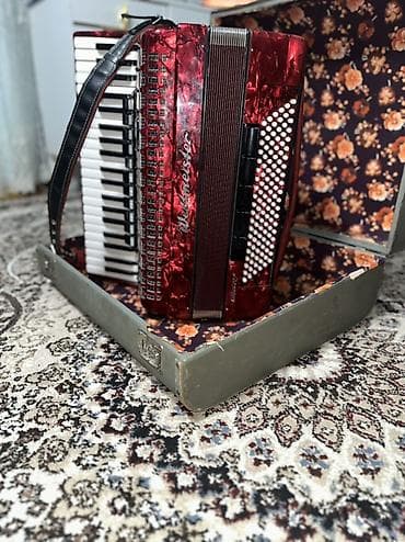 аккордеон бу: Аккордеон сатам срочно 140000 таза келип чертип коргуло Бир колдо 15 — 5