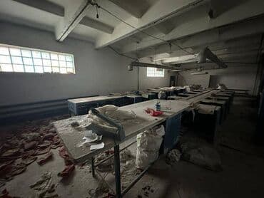 парикмахерские оборудование: Продаю 2000 м² — 9