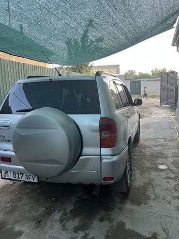 выхлоп 4 8: Toyota RAV4: 2003 г., 1.8 л, Механика, Бензин, Кроссовер — 10