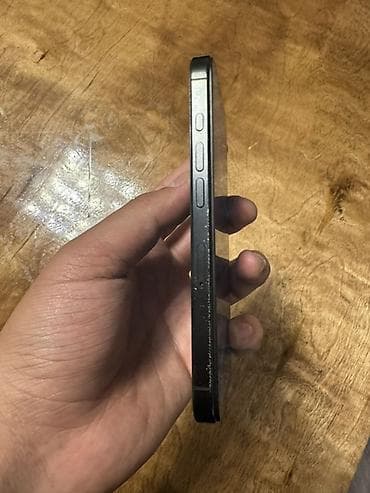 IPhone 16 Pro, 256 ГБ, Black Titanium, 89 % — 4