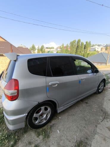 шинный центр бишкек кудайберген: Honda Fit: 2002 г., 1.3 л, Автоматтык, Бензин, Хетчбек — 3