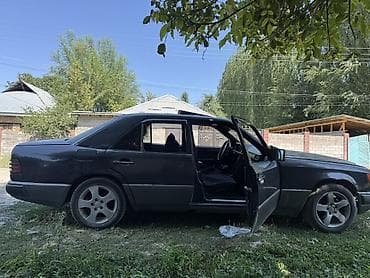 кофта м5 ф90: Mercedes-Benz W124: 1989 г., Седан — 2