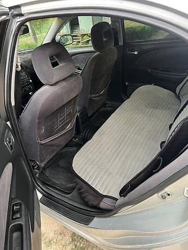 jdm авто: Toyota Avensis: 2001 г., 1.8 л, Механика, Бензин, Седан — 6