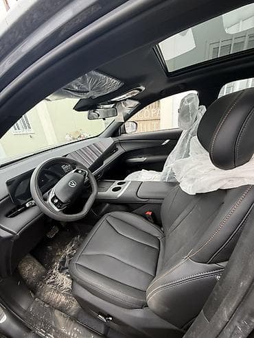 чанган юнит: Changan CS75 Plus: 2025 г., 1.5 л, Автомат, Бензин, Кроссовер — 2