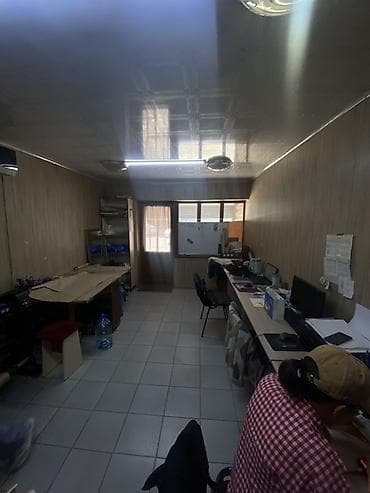 аренда помещения под швейный цех: Сдаю коммерческое помещение по 1 линии(по Советской), между улицами — 3