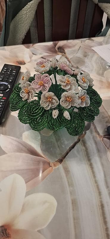 цветы из бисера: Шикарная орхидея из бисера, отличного качества. Розы в handmade — 6