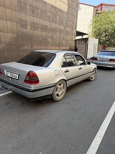 mers e124: Mercedes-Benz C-Class: 1994 г., 2.8 л, Автомат, Бензин, Седан — 6