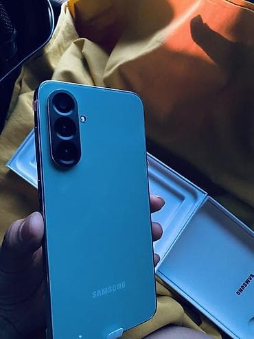 apple iphone 5g: Samsung Galaxy A56 5G, Новый, 1 ТБ, цвет - Голубой — 2
