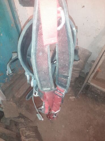 терек страпила: Промышленная/альпинистская обвязка + комплект карабинов - Тип — 9