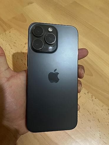 IPhone 15 Pro Max, Б/у, 256 ГБ, Black Titanium, Кабель, 78 %