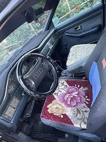 5д коврик: Audi 100: 1989 г., Универсал — 5