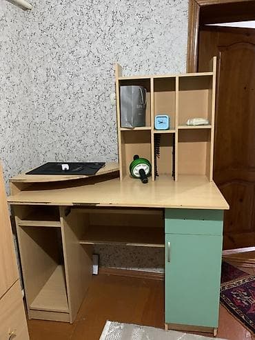 дизайнерские компьютерные столы: Стол и стул для зала, цвет - Бежевый — 3