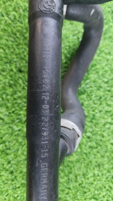 блок предохранителей: Патрубок Е82 е90 е84 Год 28 212 В отличном состоянии, очень большой — 3