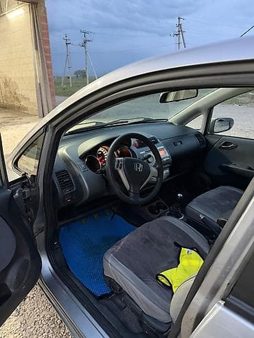 hoda fit: Honda Fit: 2006 г., 1.4 л, Механика, Бензин, Хэтчбэк — 3