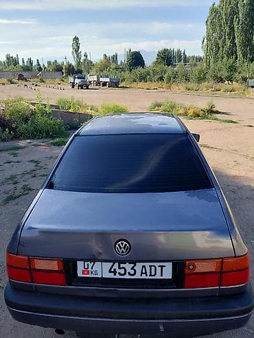 Продажа авто: Volkswagen Vento: 1993 г., 1.8 л, Механика, Бензин, Седан — 2