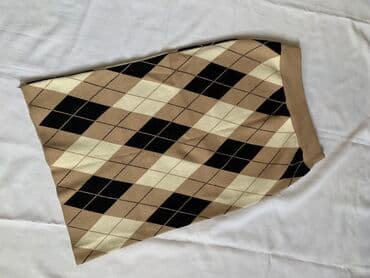 Юбка, Миди, Трикотаж, По талии, С вырезом