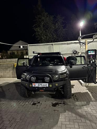 t max: Toyota FJ Cruiser: 2006 г., 4 л, Автомат, Бензин, Внедорожник — 1