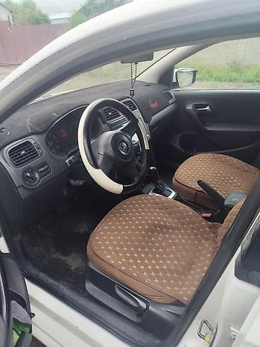 jetta 6: Volkswagen Polo: 2013 г., 1.6 л, Робот, Седан — 5
