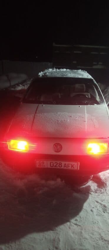 меняю дом на авто: Volkswagen Passat: 1992 г., 1.8 л, Механика, Бензин, Седан — 5