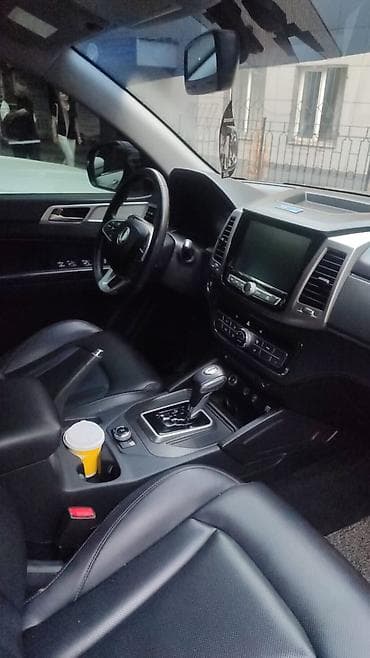 sprinter 4 4: Ssangyong Rexton Sports: 2019 г., 2.2 л, Автомат, Дизель, Пикап — 6