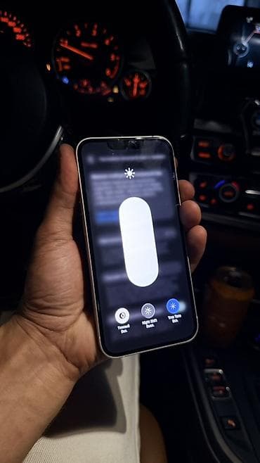 a 72: IPhone 13, Б/у, 128 ГБ, Белый, 90 % — 6