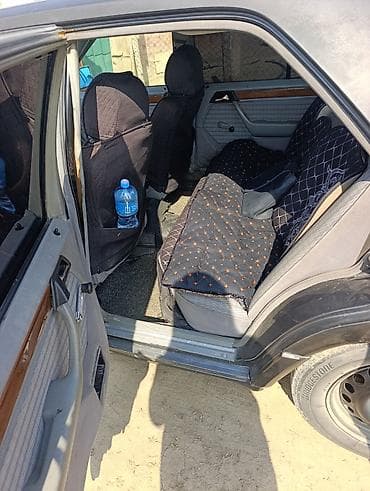 б 3 универсал: Mercedes-Benz W124: 1991 г., Седан — 4