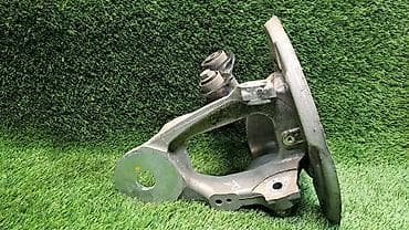 bmw 2007: Кулак поворотныи задний правый Е70 6 770 984 Год 3 В отличном — 5