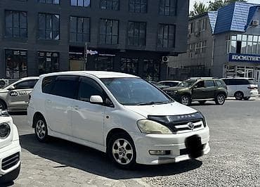 mini v: Toyota Ipsum: 2002 г., 2.4 л, Автомат, Бензин, Минивэн — 1