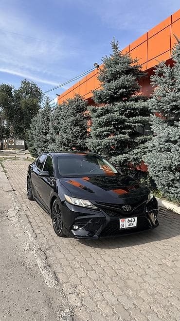 Toyota Camry: 2018 г., 2.5 л