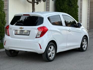 обмен машинами с доплатой: Chevrolet Spark: 2019 г., 1 л, Автомат, Бензин, Хэтчбэк — 5