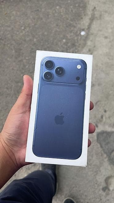 iphon 17: IPhone 17 Pro Max, Б/у, 512 ГБ, Синий, Чехол, Кабель — 7