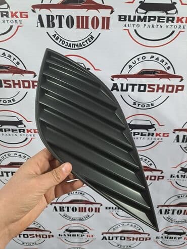 Решетка радиатора Toyota 2018 г., Новый