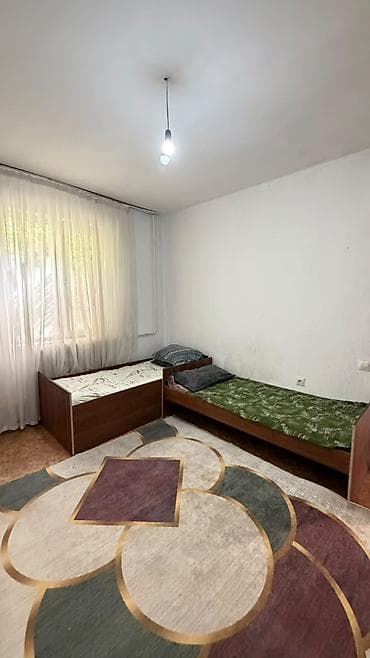 16000: 1 комната, Аламединский рынок / базар Собственник, Без подселения, от 6 месяцев, С мебелью частично — 1