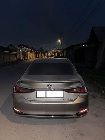 bmw 2: Lexus ES: 2019 г., 2.5 л, Вариатор, Гибрид, Седан — 4