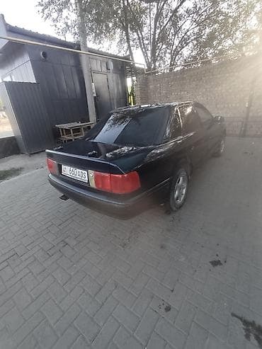 аудио касеты: Audi 100: 1993 г., 2.6 л, Механика, Бензин, Седан — 5