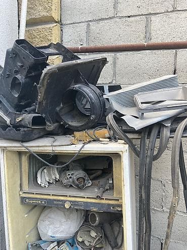 запчасти на сапок мерс: Продаю запчасти детали на Мерс 124 проводка Спринтер Задние плафоны — 6