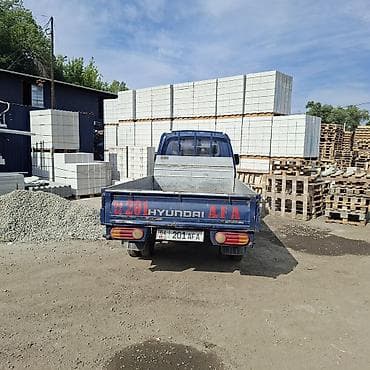 2011: Легкий грузовик, Hyundai, Стандарт, До 1 т, Б/у — 1