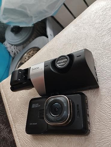 Видеорегистраторы для автомобиля — комплект из двух устройств. 1)