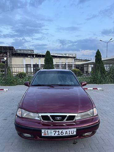 Унаа: Daewoo Nexia: 2008 г., 1.5 л, Кол менен иштөөчү, Бензин, Седан — 3