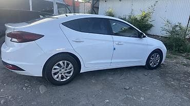 corolla e150: Hyundai Elantra: 2018 г., 1.6 л, Автомат, Газ, Седан — 2