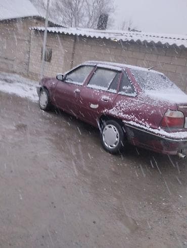 санта дн8: Daewoo Nexia: 2008 г., Механика, Бензин, Седан — 2