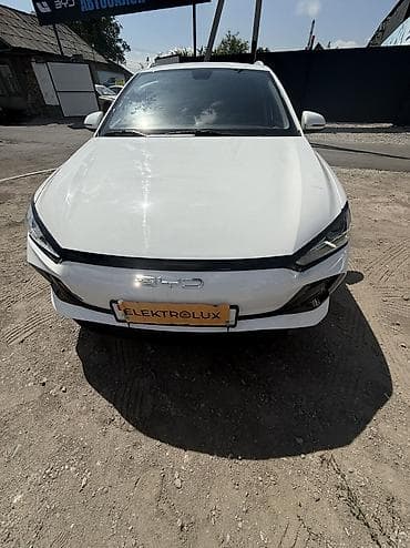 сокулук авто: BYD E2: 2023 г., 0.1 - engine capacity л, Автомат, Электромобиль, Хетчбек — 1