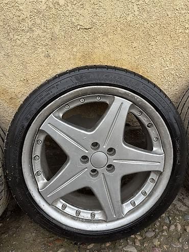 Колеса в сборе 225 / 40 / R 18, Лето, Комплект, Легковые, Литые, отверстий - 5