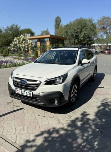 срочно продаю в связи с переездом: Subaru Outback: 2020 г., 2.5 л, Вариатор, Бензин, Универсал — 1